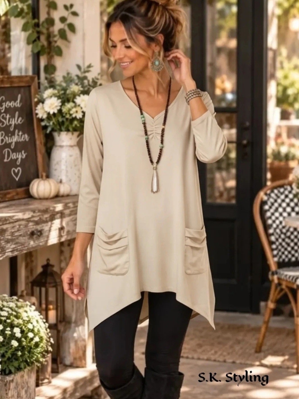 August Silk Tan Pullover Stretch Knit Tunic Top 3/4 Sleeve Pockets size Medium